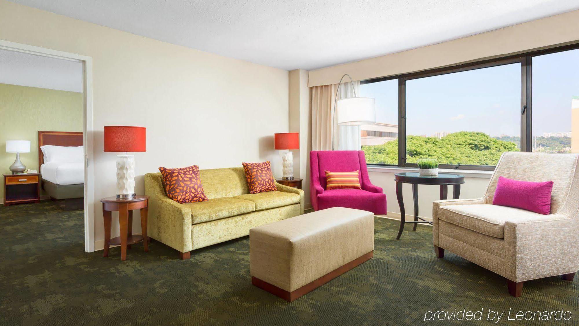 Holiday Inn Secaucus Meadowlands Exterior foto